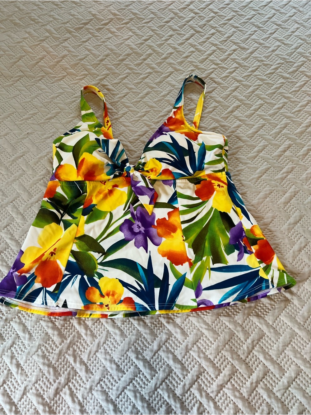 Slimshaper Makers Of Caribbean Joe Women's Floral Tankini Size 12, TOP ONLY
